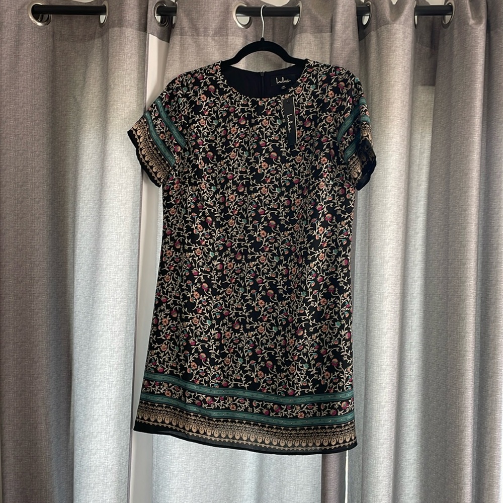 Women’s Lulu’s medium tunic dress new with tags